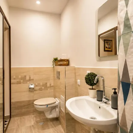Prime Refurbished In Center