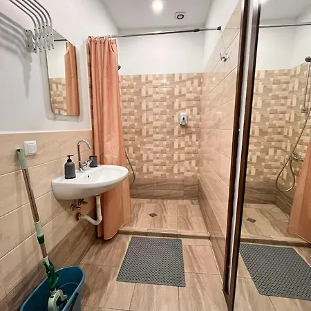 Cozy Modern Perfect Location